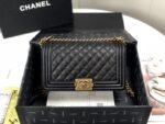 Chanel 082