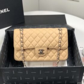 Chanel 122