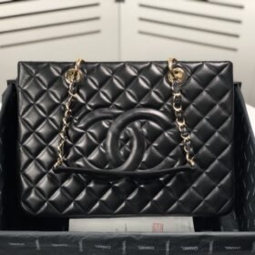 Chanel 153