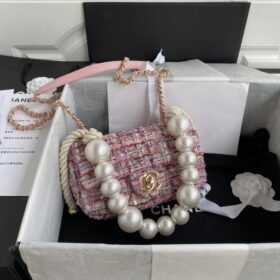 Chanel 209
