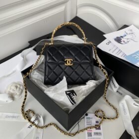 Chanel 212