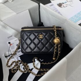 Chanel 228