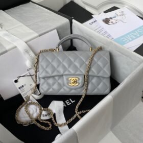 Chanel 369