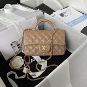 Chanel 374