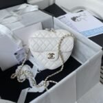 Chanel 389