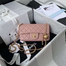 Chanel 402