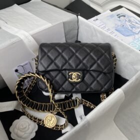 Chanel 421