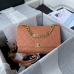 Chanel 546