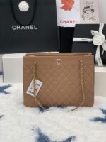 Chanel 553