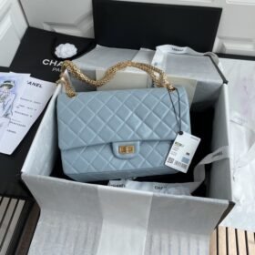 Chanel 556