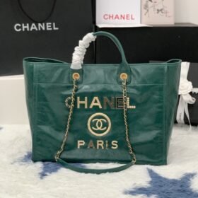 Chanel 560