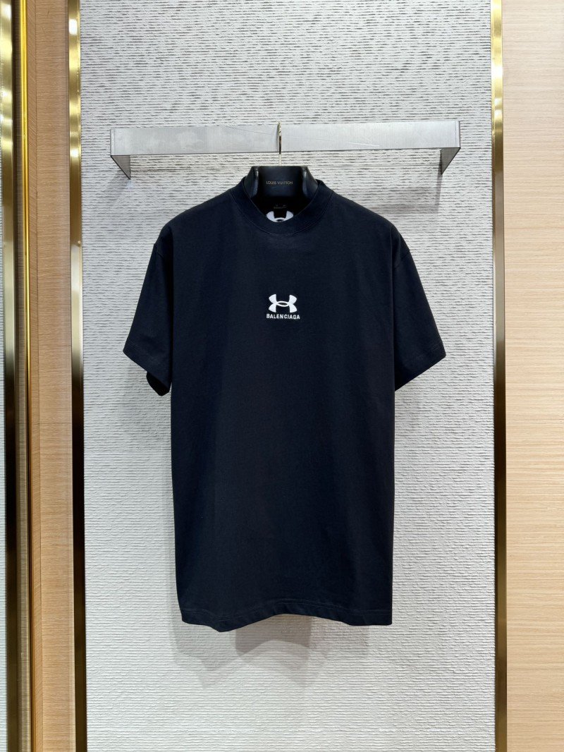 1-8-7.jpg Andromeda Balenciaga Co-Branded Short Sleeve T-Shirt - 图片 1