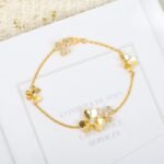 Van Cleef and Arpels Frivole bracelet 5 flowers - 图片 2