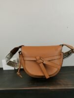 Loewe 136 - 图片 2