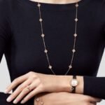 Van Cleef and Arpels Sweet Alhambra long necklace 16 motifs - 图片 3