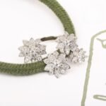 Van Cleef and Arpels Lotus Between the Finger ring 4 flowers - 图片 2
