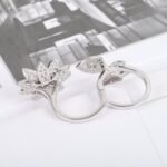 Van Cleef and Arpels Lotus Between the Finger ring - 图片 2