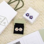 Van Cleef and Arpels Rose de No?l earrings mini model - 图片 7