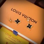 LOUIS VUITTON Color Blossom BB Star Earrings - 图片 2