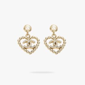 CHANEL CC Pearl Heart earrings