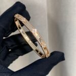 Van Cleef and Arpels Perl??e sweet clovers bracelet medium model - 图片 2