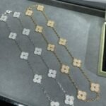 Van Cleef and Arpels Vintage Alhambra necklace 10 motifs - 图片 4
