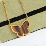 Van Cleef and Arpels Lucky Alhambra butterfly pendant - 图片 2