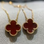 Van Cleef and Arpels Vintage Alhambra pendant - 图片 3