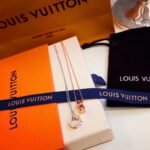 LOUIS VUITTON Empreinte Pendant - 图片 3