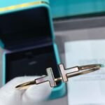Tiffany and Co TIFFANY T Wire Bracelet - 图片 4