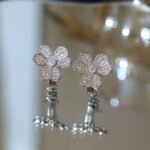 Van Cleef and Arpels Frivole earrings small model - 图片 7