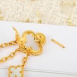 Van Cleef and Arpels Magic Alhambra earrings 4 motifs - 图片 3
