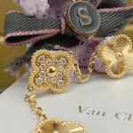 Van Cleef and Arpels Vintage Alhambra bracelet 5 motifs - 图片 4