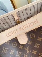 LV 102 - 图片 4