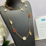 Van Cleef and Arpels Lucky Spring long necklace 15 motifs - 图片 2
