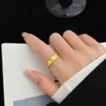 Van Cleef and Arpels Perl??e signature ring - 图片 3
