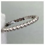 Van Cleef and Arpels Perl??e pearls of gold ring small model - 图片 3