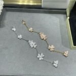 Van Cleef and Arpels Frivole bracelet 5 flowers - 图片 5