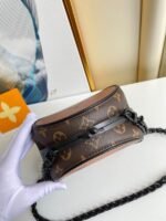 LV 082 - 图片 5