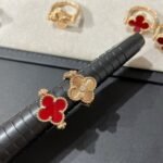 Van Cleef and Arpels Vintage Alhambra reversible ring - 图片 3