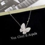 Van Cleef and Arpels Two Butterfly pendant - 图片 2