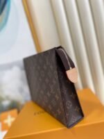 LV 048 - 图片 6