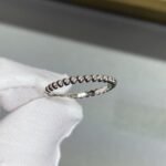 Van Cleef and Arpels Perl??e pearls of gold ring small model - 图片 2