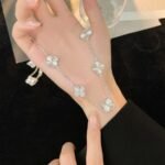 Van Cleef and Arpels Vintage Alhambra long necklace 20 motifs - 图片 7