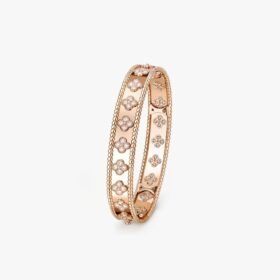 Van Cleef and Arpels Perl??e clovers bracelet medium model