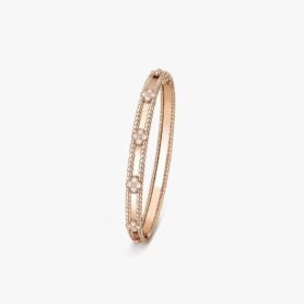 Van Cleef and Arpels Perl??e sweet clovers bracelet medium model