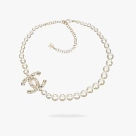 CHANEL 25P CC Pearl Necklace