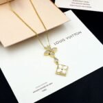 LOUIS VUITTON Color Blossom M Star Multi-Motif Pendant - 图片 3