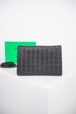 Bottega Veneta Lambskin Small Check Clutch Bag - 图片 11