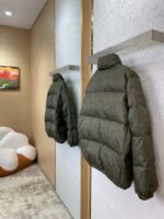 GUCCI Jacquard Down Jacket Green - 图片 4